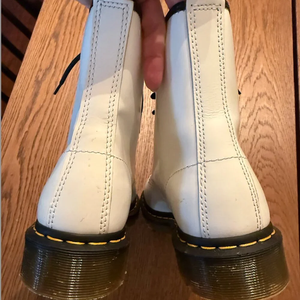 Dr. Martens 1460 Smooth Leather Lace Up Boots - Picture 5 of 6